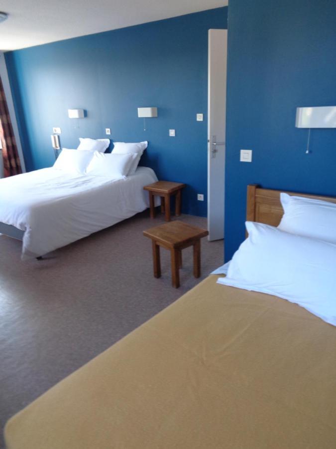 Auberge Des Genets D'Or Ranchal Bagian luar foto